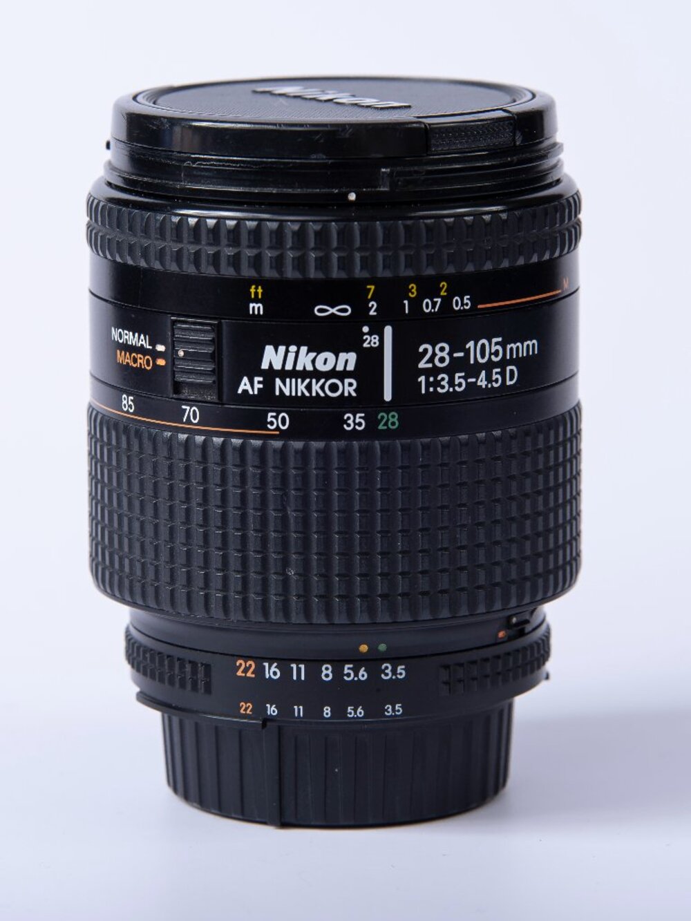 Nikon AF Nikkor 28-105mm F/1:3.5-4.5 D IF Macro Lens + Bonus
